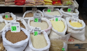 Продовольственная паника: спекуляция или повышение цен?