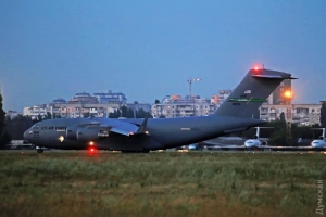 Первая ласточка «Си Бриз»: американский C-17 Globemaster доставил в Одессу оборудование для учений