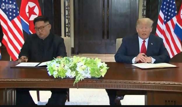 Трамп и Ким Чен Ын подписали «исторически важный» документ