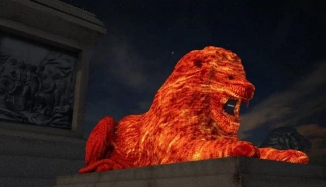 В центре Лондона появился красный лев, который сочиняет и читает стихи