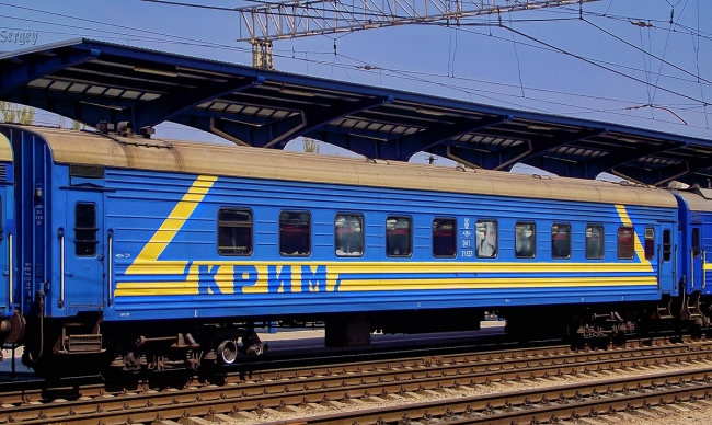 Украина восстановит официальные пассажирские перевозки с Крымом
