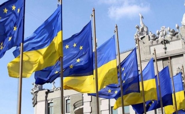 Киев просит ЕС о новой стратегии отношений с Украиной