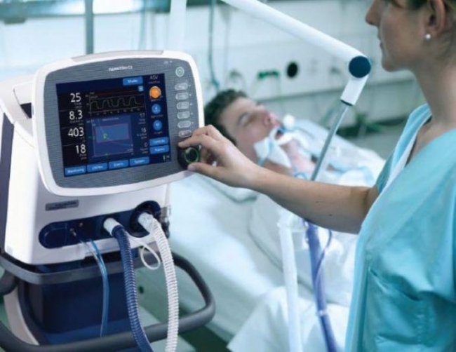 В Украине к аппаратам искусственной вентиляции легких подключены 38 больных COVID-19