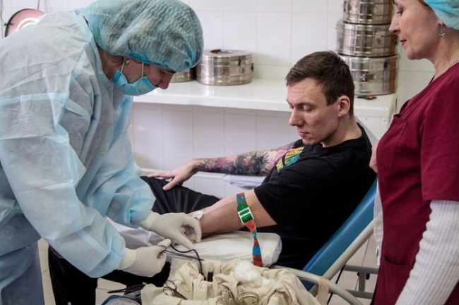 В МОЗ сообщили о дефиците донорской крови в Украине: "Ситуация недопустима"