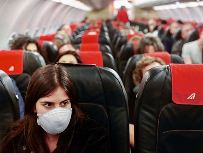 Воздух в авиасалоне или в поезде является основным источником заражения коронавирусом