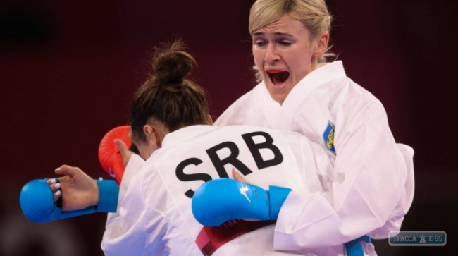 Каратистка из Одесской области завоевала историческое "серебро" на чемпионате мира