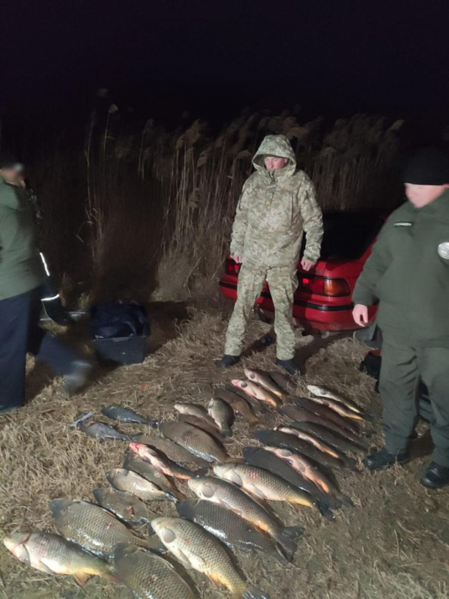 На Одещині прикордонники затримали підводних мисливців