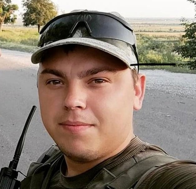 Одним из первых встретился с врагом: в Вилково похоронили 23-летнего защитника Украины