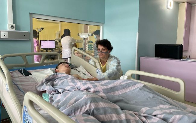Лікарі врятували 13-річного хлопчика з Лисичанська, у якого уламок снаряда пройшов через легеню