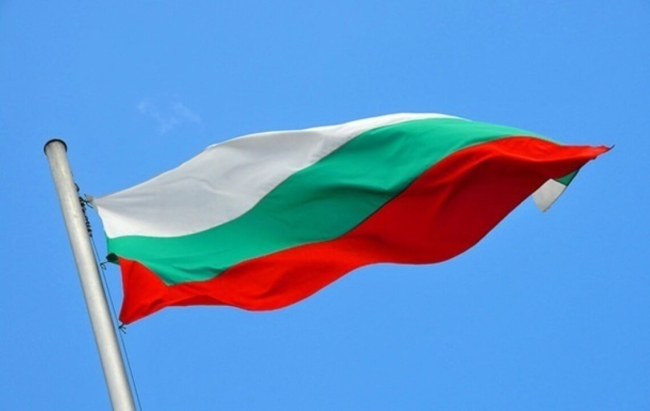 Дев'ять літаків знадобилося Болгарії для доставки військової допомоги Україні