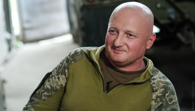 Ігор Скибюк, командир 80-ї окремої десантно-штурмової бригади: Якщо я комусь і молився у Білогорівці, то це нашій артилерії