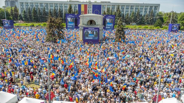 Обстановка в Молдові загострюється: росії не вдасться розколоти країну