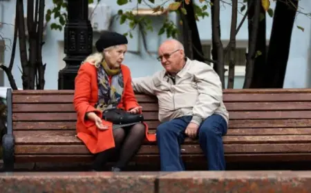 Чи нададуть нову грошову допомогу, якщо не напрацювали стаж для пенсії?