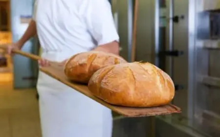 Гранти для пекарів і бджолярів: відкрита програма підтримки бізнесу від Caritas