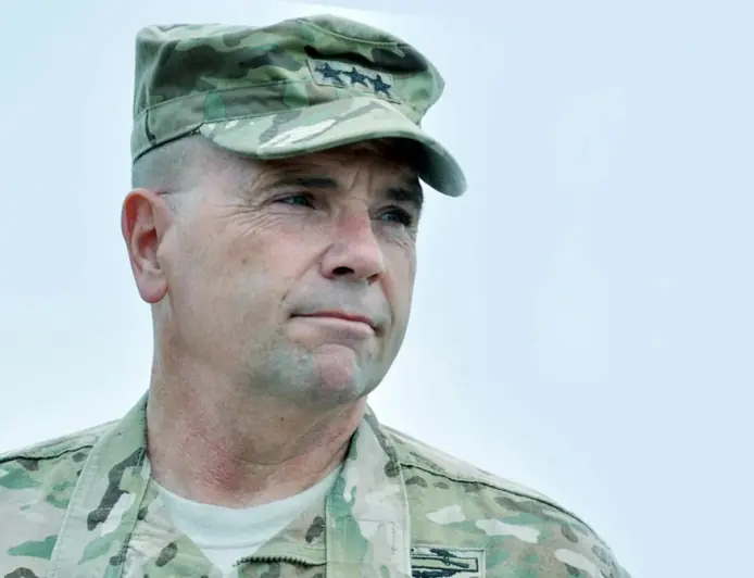 Ідея, що путін погодиться на створення демілітаризованої зони - це фантазія, росіяни заповнять її миттєво, - генерал Ходжес