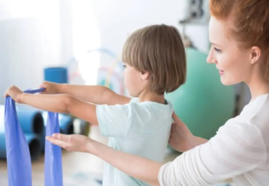 Здоров'я вашої дитини: формуємо правильну поставу у школярів