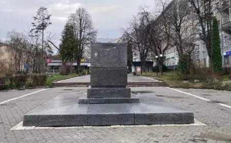 Пушкін в ореолі легенд, або синдром національного психозу