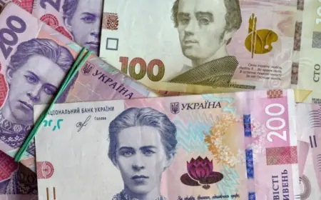 Гривня, карбованець, шаг, бофон: коротка історія українських грошей