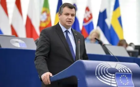 Румунія готова розпочати переговори про об’єднання з Молдовою