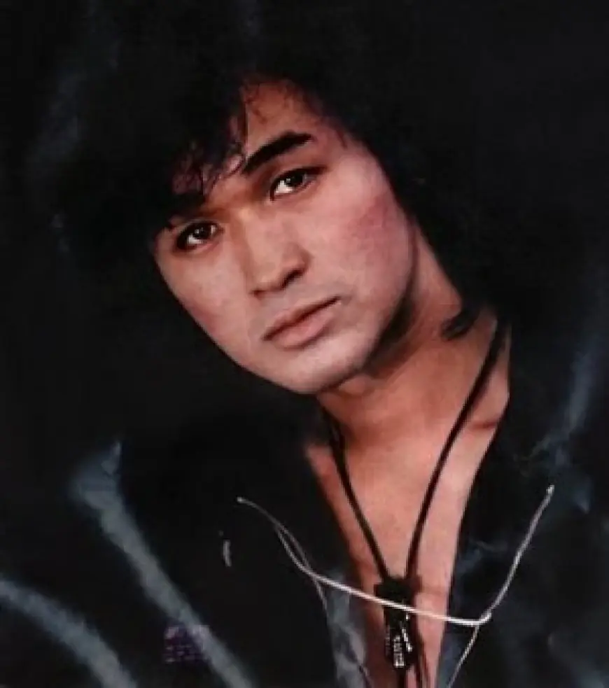 В память о певце и Поэте