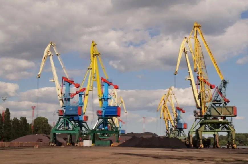 Бессарабская-Березино: надеЖ/Ды юношей питают, или Будет ли Украина убивать порт Измаил, чтобы спасти Рени?