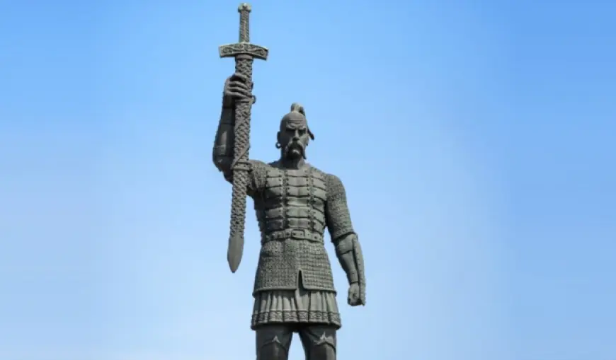 москва завжди заздрила Києву, тому й стала одвічним ворогом