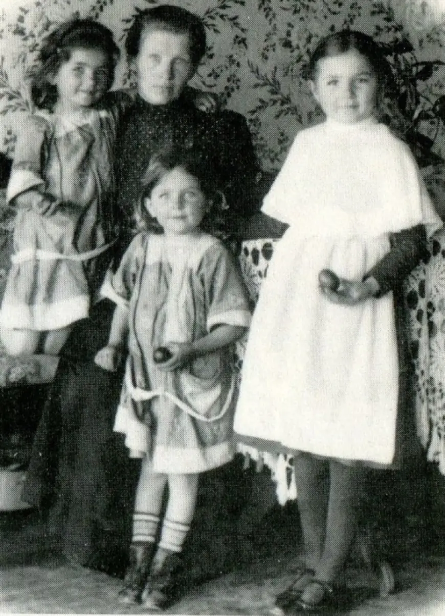 Зоя Никоро. Её неповторимая жизнь ч.1