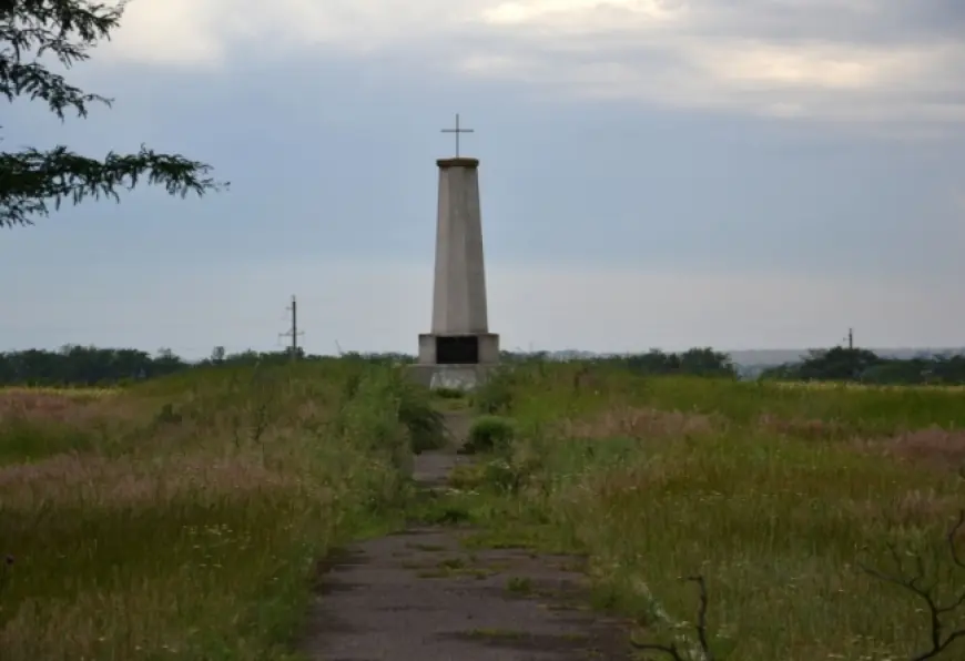 Славный переход через Дунай и покаяние казаков: памятники Бессарабии напомнили о событиях 190-летней давности