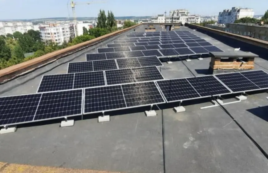 Спрощено процедури встановлення сонячних електростанцій на будівлях