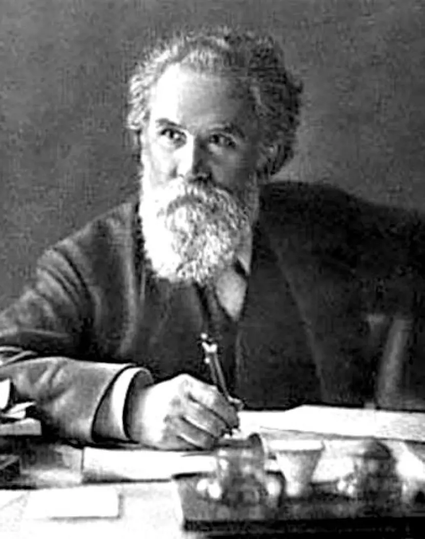 «В городе здешнем - одна печаль...»