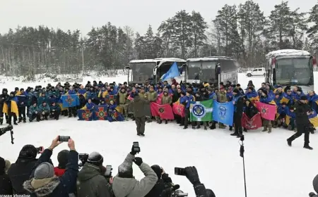 "Майже чотири роки — каша і вода": батько морпіха з Одещини про полон і відновлення сина