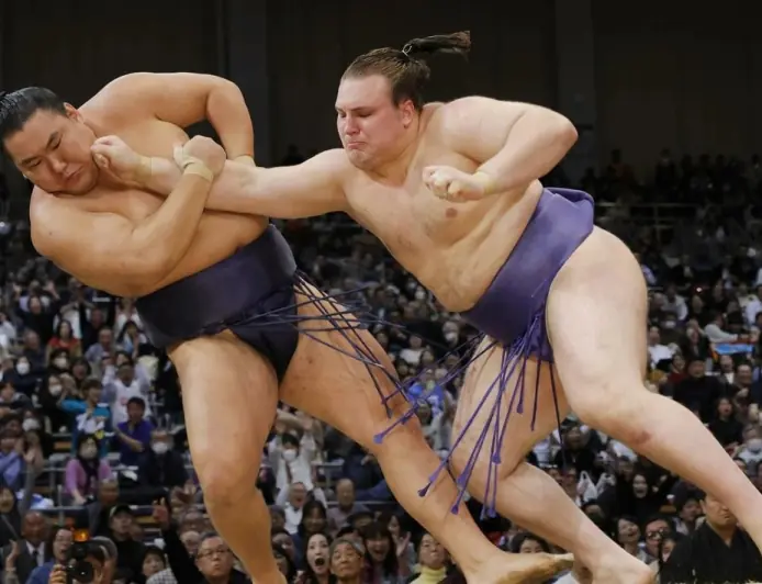 На кого рівнятися українцю Аонішікі: європейці, які завоювали світ сумо