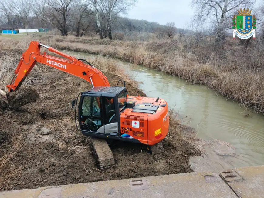 Розпочато розчистку каналу Громадський