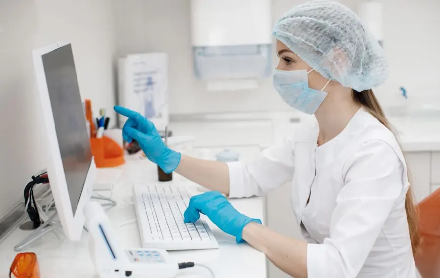 Це марна трата грошей: ендокринологиня пояснила, які аналізи не варто здавати "про всяк випадок"