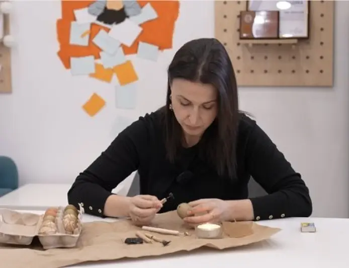 Солом’яний павук, писанки та витинанки: одеська мисткиня щомісяця створює автентичні українські вироби