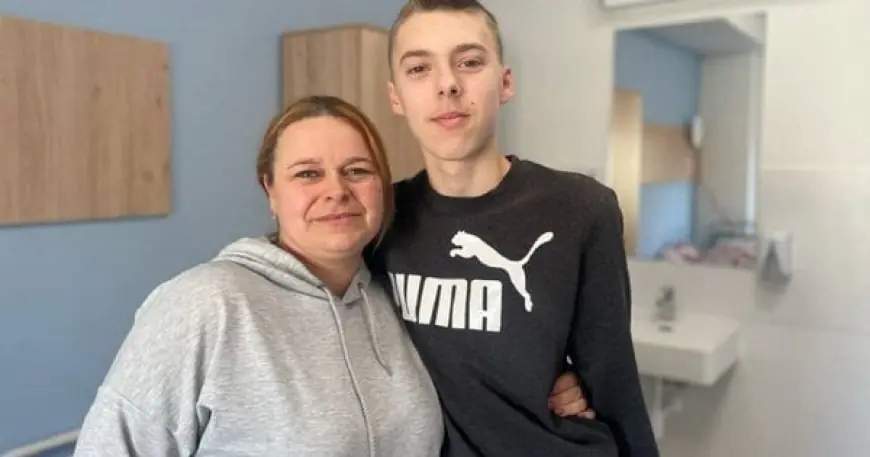 Хірурги провели у Львові надскладну операцію 16-річному підлітку з критичним викривленням хребта