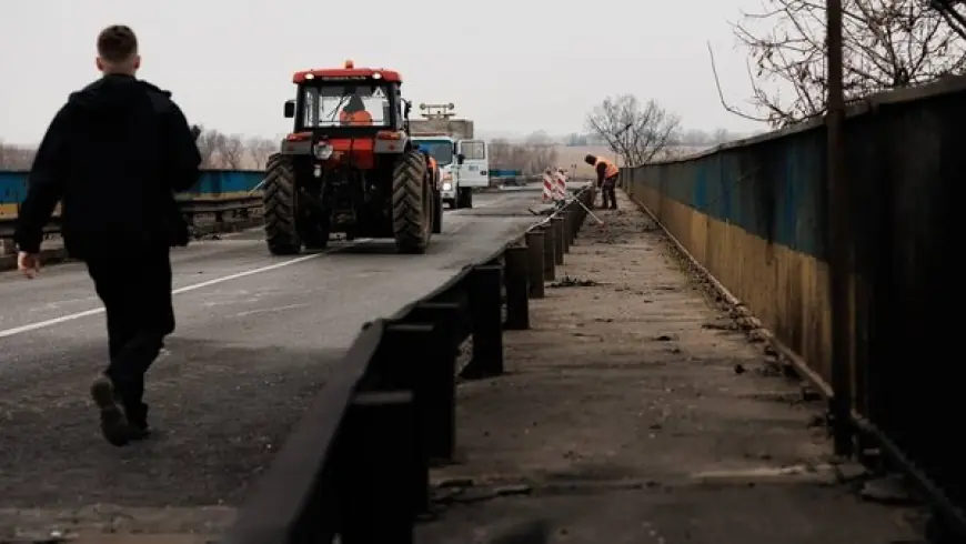 Міст у Маяках повністю відновили після атак "рф", уряд готує проєкт альтернативної переправи - Сухомлин