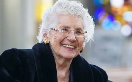 Кріс Дохват - українська іконописиця, кавалерка ордену Андрея Шептицького