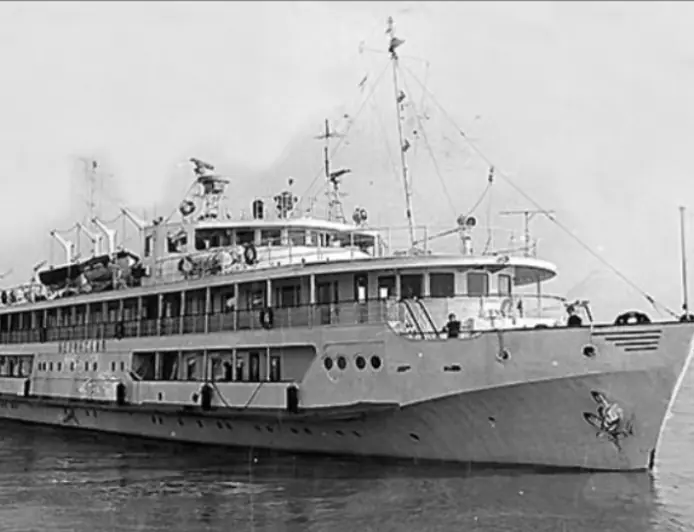 Теплохід «Бєлінський».  Легенда пасажирського флоту Дунайського пароплавства