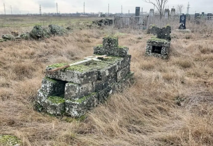 У напівзакинутому селі на Одещині виявили унікальний козацький некрополь
