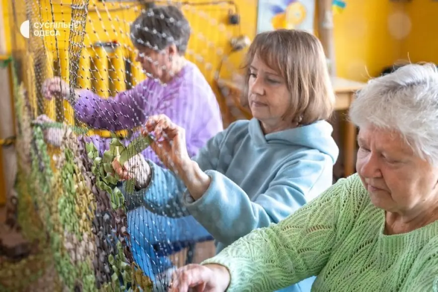 ВПО, безробітні та пенсіонери: як на Одещині працює "Армія відновлення"