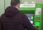 Банки намагаються “заробити” на військових: як відбитися від зайвих комісій