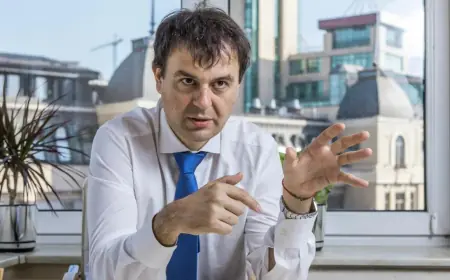"Зніміть рожеві окуляри, система мертва". Гетманцев жорстко висловився про реальну ситуацію з пенсіями в Україні