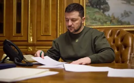 Володимир Зеленський підписав закон, який виключає російську мову з переліку захищених в Україні