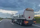 В Україні пропонують запровадити мобільні АЗС і доставку пального через застосунок