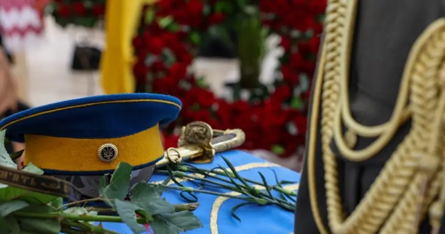 В Україні ухвалили закон про національний пантеон на тлі суперечки з Польщею. Що він передбачає