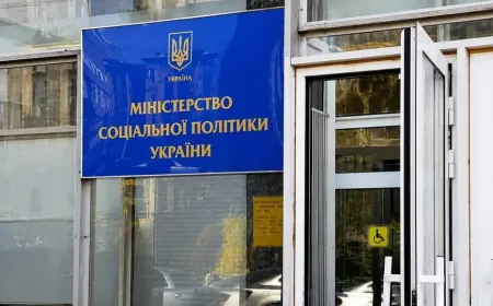 Постанова №821 поки не діє, але Кабмін і Мінсоцполітики намагаються її повернути