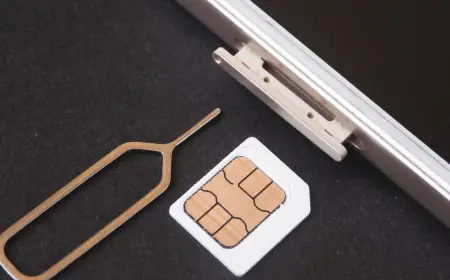 Продаж SIM-карт за паспортами: хто після змін не зможе користуватися мобільним зв’язком
